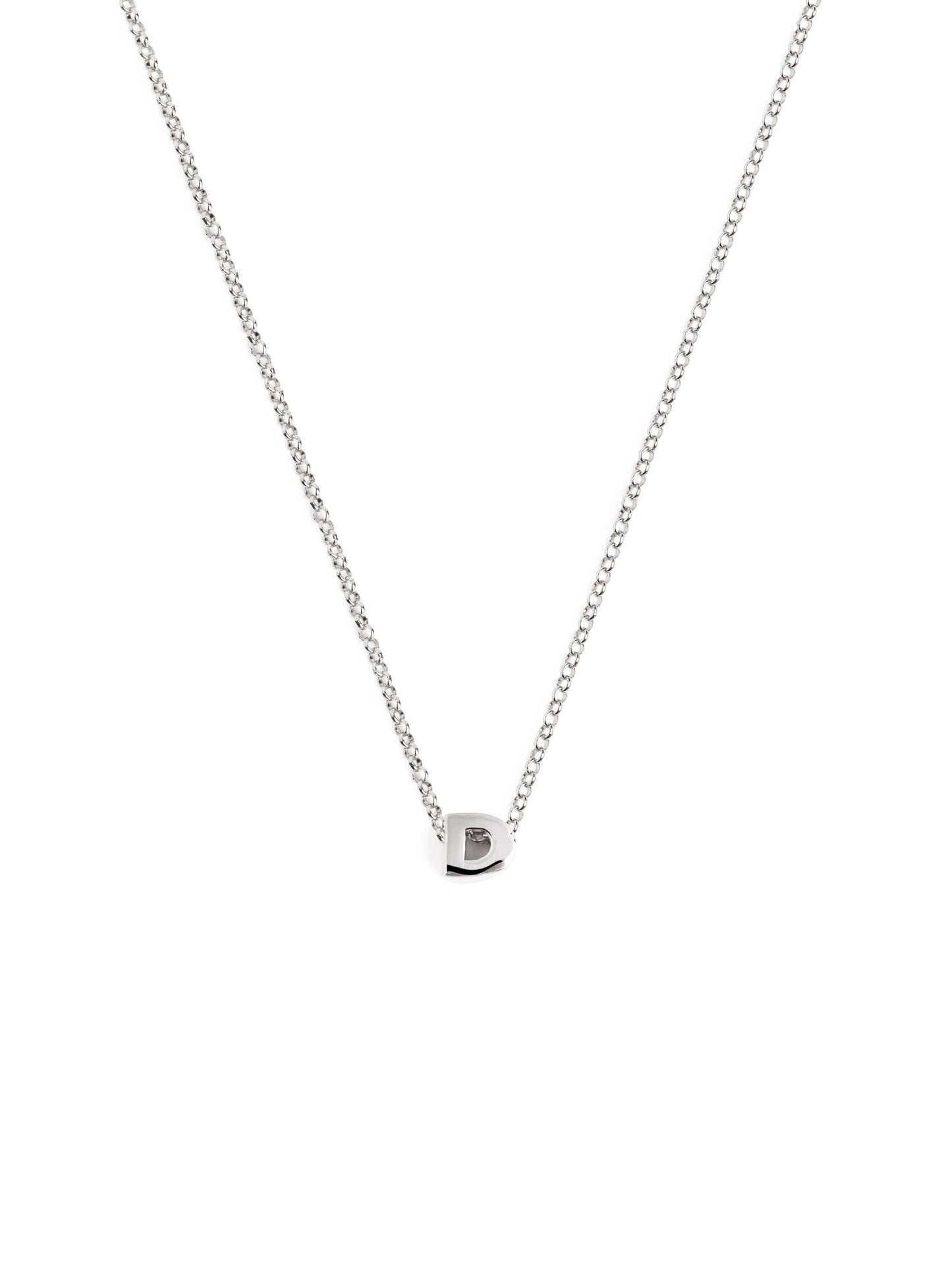 Zilveren ketting met gepersonaliseerd initiaal